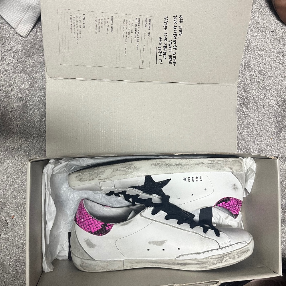 Golden Goose Superstars